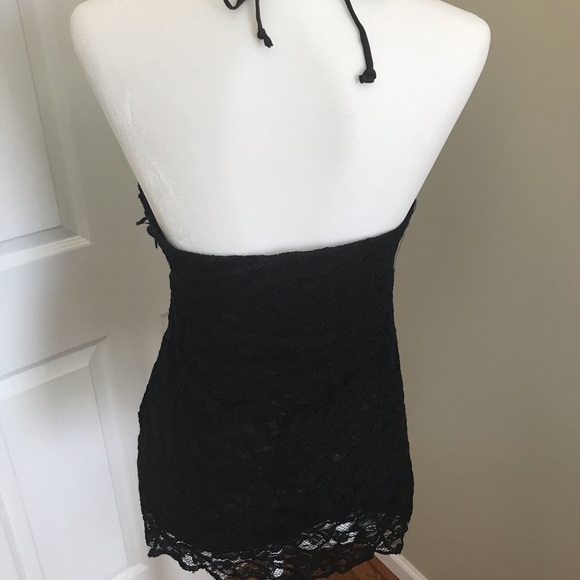 Lace halter top - Picture 3 of 3